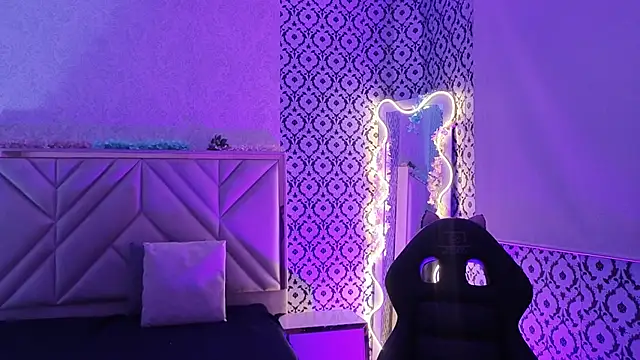 Snapshot of Ixchel_tay chatting on 02/13/26, 03:17 Ixchel tay online show from 02/13/26, 03:17