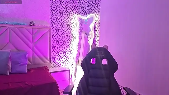 Snapshot of Ixchel_tay chatting on 02/27/26, 03:18 Ixchel tay online show from 02/27/26, 03:18