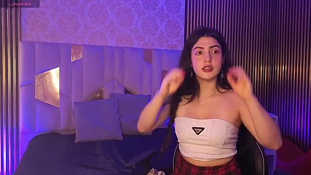 Ixchel tay online show from 03/06/26, 03:34