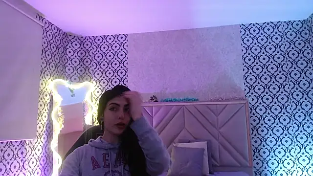 Ixchel tay online show from 01/08/26, 03:12