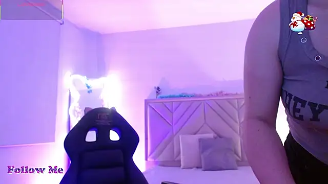 Ixchel tay online show from 12/01/25, 03:29