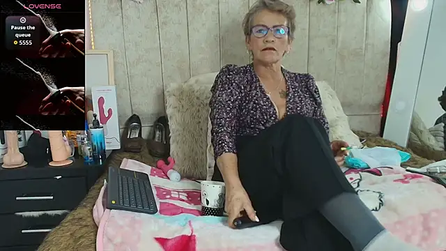 Devora mature65 online show from 11/19/25, 02:33