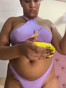 jesicamonroe44 online show from 11/08/25, 01:25