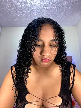 jesicamonroe44 online show from 11/05/25, 01:03