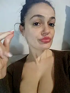 Snapshot of JadeLure chatting on 10/08/25, 02:07 JadeLure online show from 10/08/25, 02:07