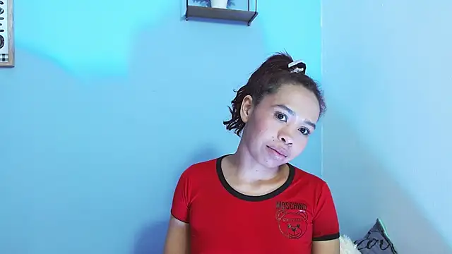 luna hawks online show from 10/29/25, 08:02