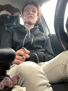 GoldenPussy1329 online show from 01/17/26, 03:04