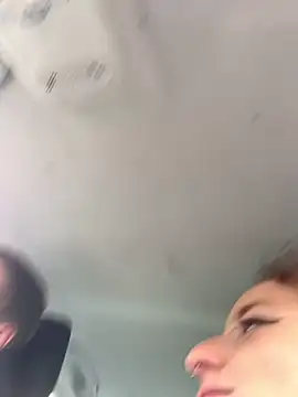 GoldenPussy1329 online show from 10/22/25, 02:38