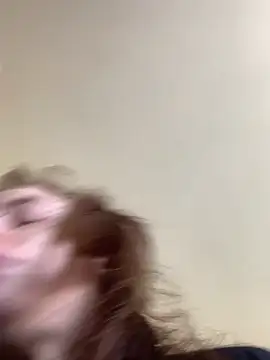 GoldenPussy1329 online show from 03/15/26, 12:01