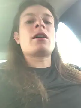 GoldenPussy1329 online show from 04/07/26, 04:42