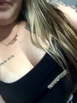 alegata27 online show from 10/28/25, 10:52