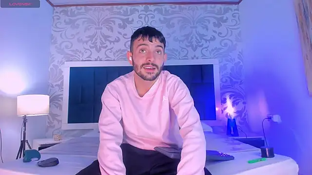 VynnyBlacke  online show from 01/14/26, 03:10