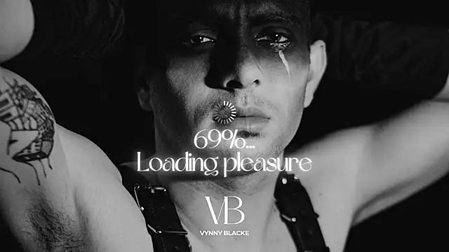 VynnyBlacke  online show from 11/28/25, 10:43