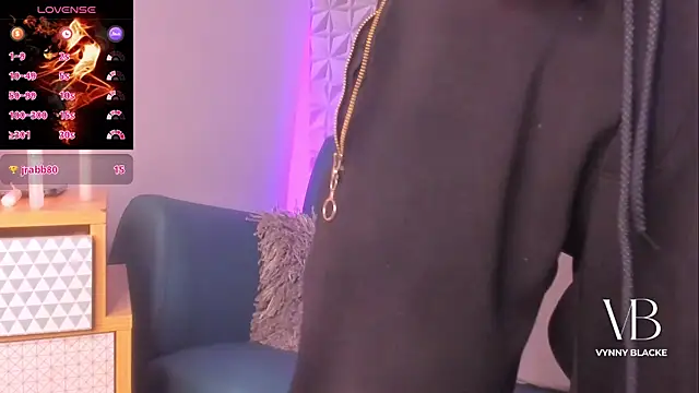 VynnyBlacke  online show from 11/15/25, 10:36