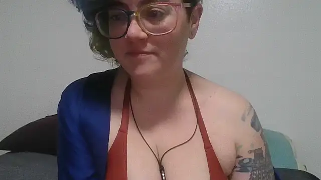 daniak90 online show from 10/19/25, 08:22
