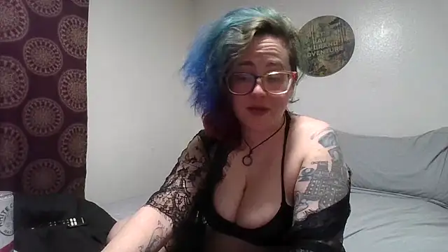 daniak90 online show from 05/02/26, 03:01