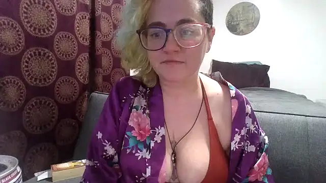 daniak90 online show from 10/27/25, 04:46