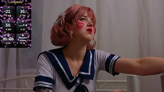 luna son online show from 10/08/25, 09:15