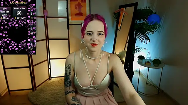 luna son online show from 10/07/25, 10:00