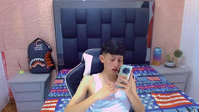 thaigo twink38 online show from 10/18/25, 05:09