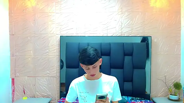 thaigo twink38 online show from 10/24/25, 03:49