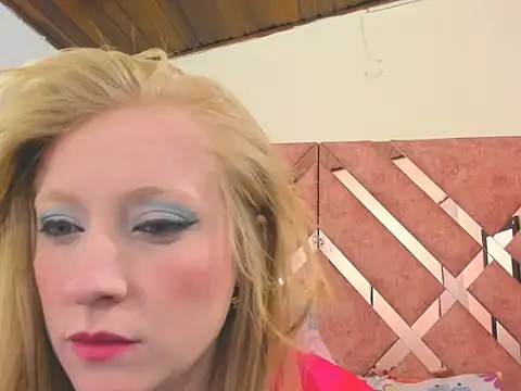 AliceCat 01 online show from 11/14/25, 04:49