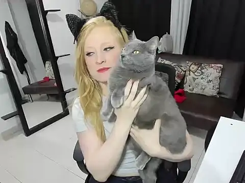 AliceCat 01 online show from 01/10/26, 04:52