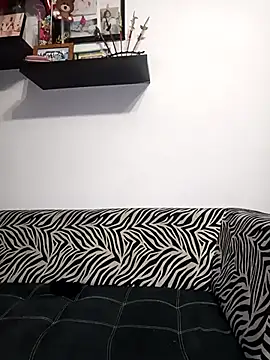 kata 77 online show from 10/24/25, 04:44