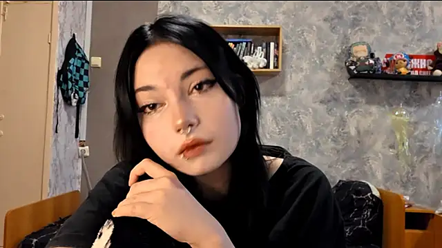 Snapshot of Beeping_Creature chatting on 12/02/25, 09:55 Beeping Creature online show from 12/02/25, 09:55