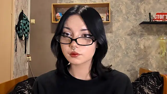 Beeping Creature online show from 12/19/25, 03:36