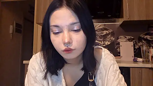 Beeping Creature online show from 01/18/26, 01:03