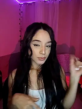 tamara vald online show from 10/17/25, 03:54