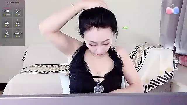 Smile-- online show from 11/03/25, 03:01