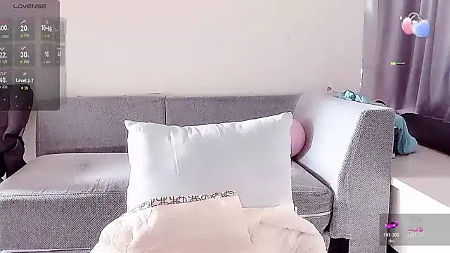 Smile-- online show from 12/04/25, 03:05