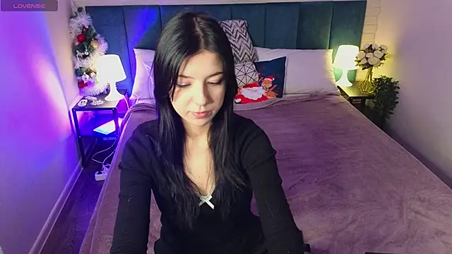 Snapshot of Azaliya_Haze chatting on 01/11/26, 05:36 Azaliya Haze online show from 01/11/26, 05:36