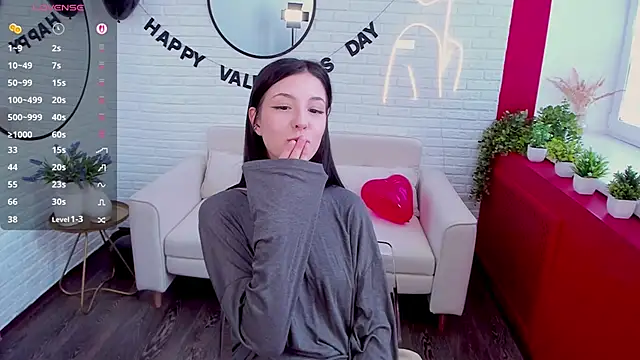 Snapshot of Azaliya_Haze chatting on 02/15/26, 10:25 Azaliya Haze online show from 02/15/26, 10:25