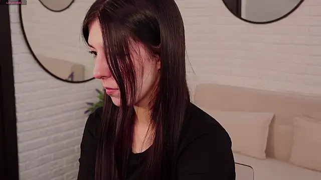 Azaliya Haze online show from 10/01/25, 10:30