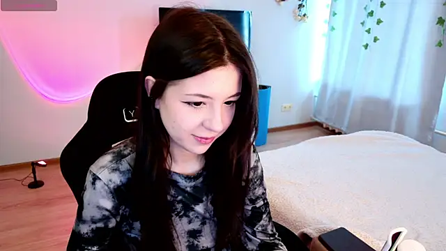 Azaliya Haze online show from 03/25/26, 07:41