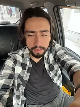 maximusdominus26 online show from 11/13/25, 04:00