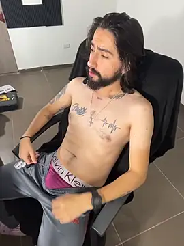 maximusdominus26 online show from 03/10/26, 05:22