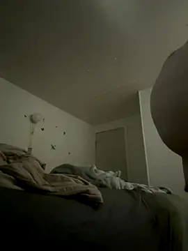 curiousbiguy420 online show from 10/26/25, 05:02