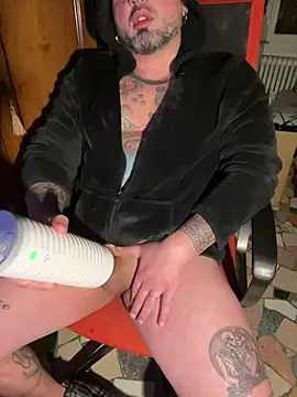 marcotatuatooo online show from 01/11/26, 09:44