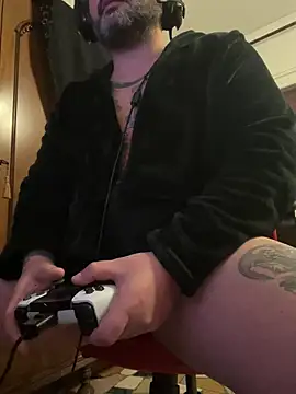 marcotatuatooo online show from 12/21/25, 04:08