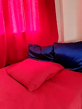 Snapshot of MissAsly chatting on 12/15/25, 06:58 MissAsly online show from 12/15/25, 06:58