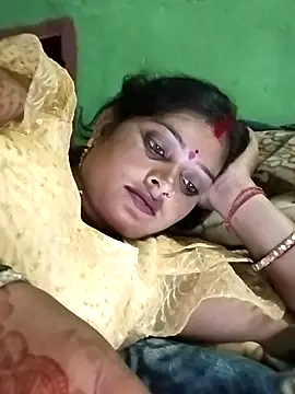 Snapshot of Na_shreya chatting on 10/12/25, 04:19 Na shreya online show from 10/12/25, 04:19