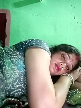 Snapshot of Na_shreya chatting on 10/16/25, 04:26 Na shreya online show from 10/16/25, 04:26