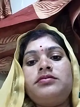 Snapshot of Na_shreya chatting on 12/14/25, 12:17 Na shreya online show from 12/14/25, 12:17