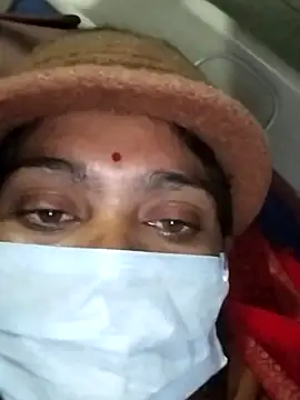 Snapshot of Na_shreya chatting on 11/26/25, 07:58 Na shreya online show from 11/26/25, 07:58