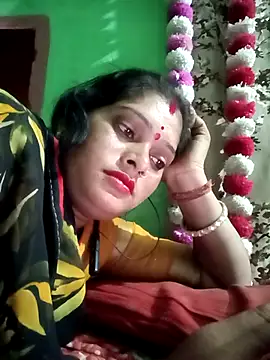 Snapshot of Na_shreya chatting on 10/19/25, 03:26 Na shreya online show from 10/19/25, 03:26