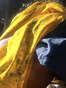 Snapshot of Na_shreya chatting on 11/07/25, 04:17 Na shreya online show from 11/07/25, 04:17